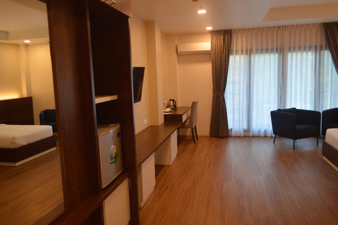 Airport Avenue Hotel Gyogon Екстер'єр фото